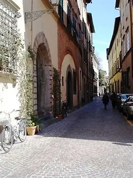 Petite Maison Sainte Justine Lucca Italy